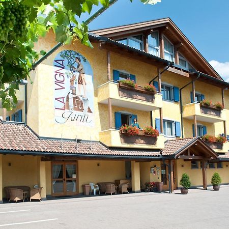 Hotel Garni La Vigna San Michele allʼAdige Esterno foto