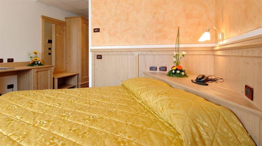 Hotel Garni La Vigna San Michele allʼAdige Esterno foto