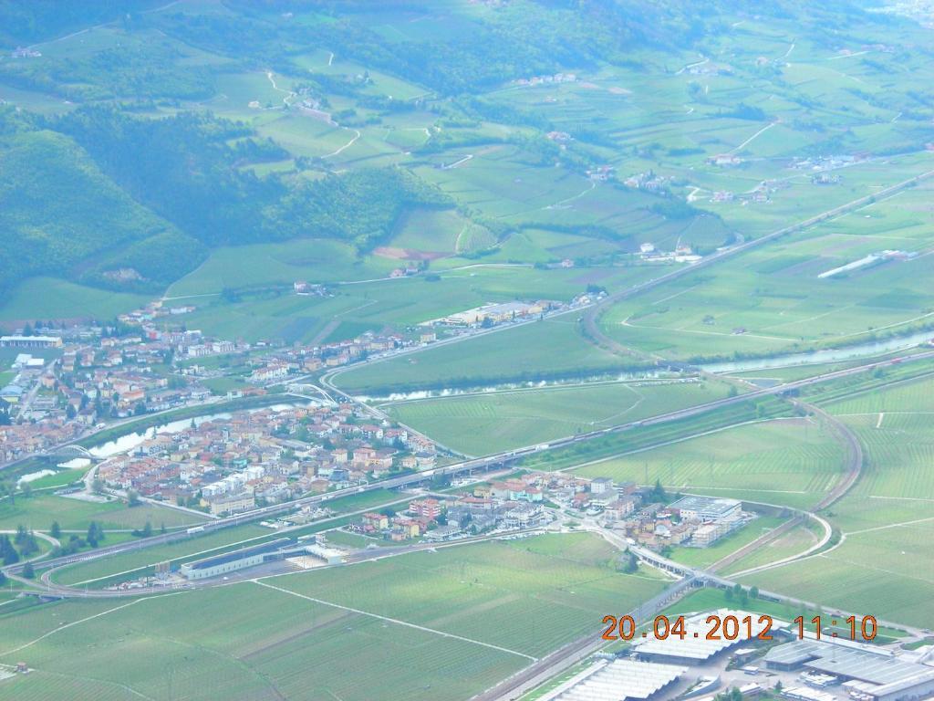 Hotel Garni La Vigna San Michele allʼAdige Esterno foto