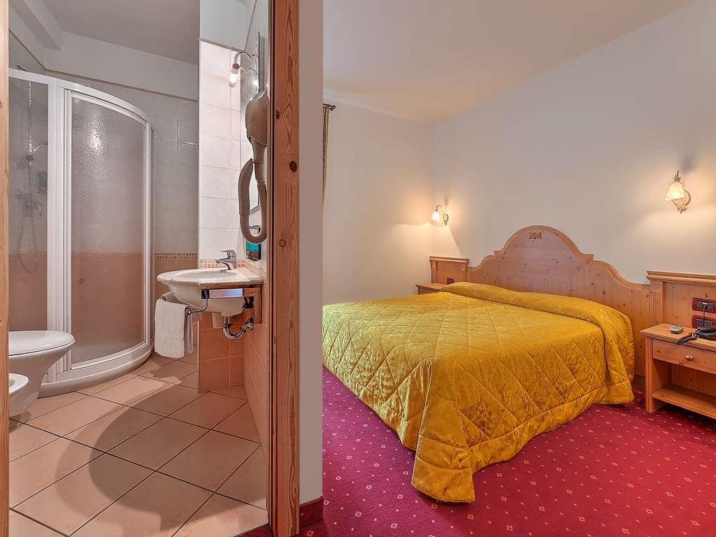 Hotel Garni La Vigna San Michele allʼAdige Camera foto